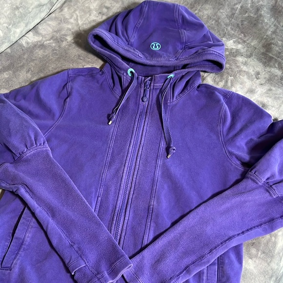 lululemon athletica Tops - Lululemon Distressed Full Zip Hoodie, Thumb Holes, approximate size 8